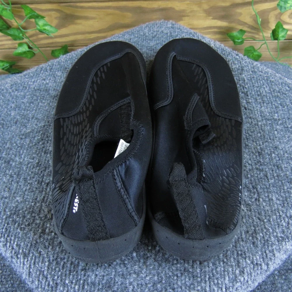 Everest Men's ‎ Water Socks Black Fabric Size 12 Medium Gently Used 2025